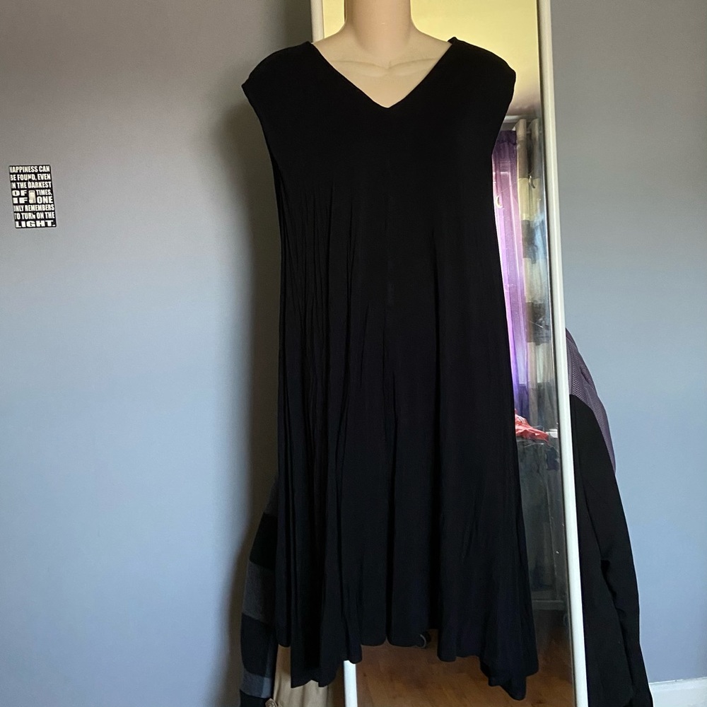 Cynthia Rowley A-Line Shift Dress Sz Small, Very Flowy, Sleeveless, V-Neck Back